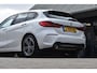 BMW 1-Serie 118i Sport line | STOELVERWARMING | APPLE CARPLAY | ANDROID AUTO | NAP | SFEERVERLICHTING