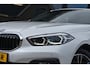 BMW 1-Serie 118i Sport line | STOELVERWARMING | APPLE CARPLAY | ANDROID AUTO | NAP | SFEERVERLICHTING