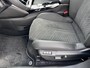 Peugeot 2008 Hybrid 145 GT / Nieuw, veel voordeel / tot 8 jaar Garantie / Elektr. schuifdak en bestuurdersstoel / Stoelverwarming / Camera 360° / Adapt. CC / Navi / Apple Carplay Android / 17" LM wielen / ook in zwart leverbaar /
