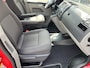 Volkswagen Transporter Kombi 2.0 TDI L2H1 DSG Automaat BPM/ BTW vrij Airco Cruise control Trekhaak Automaat Verlengde uitvoering Marge 1 eigenaar Personenvervoer  Personenbus Groepsvervoer Ex overheid Ideaal voor ombouw naar Camper
