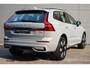 Volvo XC60 T6 Plug-in hybrid AWD Ultra Dark | 2250 kg Trekgewicht| Luchtvering | Pano. dak | Head-up |  Trekhaak | 360 Camera | Power Seats | 20 inch | Keyless | Leder Dashboard |