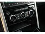 Land Rover Discovery 3.0 SDV6 HSE Luxury Leer Cruise Navigatie Camera Stoelverw. Keyless Stuurverw.