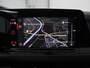 Volkswagen Golf 1.5 TSI R-Line | Trekhaak | Beats Audio | Camera | Stoelverwarming | Matrix LED | Sportstoelen | Adaptive cruise | Carplay | Dodehoek detectie | Keyless | Park Assist | Navigatie
