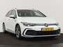 Volkswagen Golf 1.5 TSI R-Line | Trekhaak | Beats Audio | Camera | Stoelverwarming | Matrix LED | Sportstoelen | Adaptive cruise | Carplay | Dodehoek detectie | Keyless | Park Assist | Navigatie
