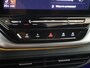 Volkswagen ID.4 Pure 52 kWh | SoH 91% | Trekhaak | Keyless | Achteruitrijcamera | Parkeersensoren | 3-zone airco | Stoel- en stuurwielverwarming | Adaptieve cruise control | CarPlay |