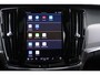 Volvo V90 B5 250PK ULTIMATE DARK MILD HYBRID | PANORAMISCH SCHUIF/KANTEL DAK | HARMAN KARDON PREMIUM AUDIO | FULL-LED ACTIVE HIGH BEAM KOPLAMPEN | LED MISTLAMPEN VOOR | POWER SEATS - BESTUURDERS- EN PASSAGIERSSTOEL ELEKTRISCHVERSTELBAAR MET GEHEUGEN, ELEKTRISCH VERSTELBARE  ZITVERLENGERS /LENDESTEUN VIERVOUDIG VERSTELBAAR | SPORTSTOELEN MET NAPPA LEER | STOEL/STUUR VERWARMING | ORREFORS KRISTALLEN POOKKNOP | ZWARTE HEMELBEKLEDING | EXTRA GETINT GLAS ACHTER | ACHTERUITRIJ CAMERA | UITKLAPBARE ZITVERHOGERS ACHTERBANK | 20" BLACK DIAMONT VELGEN | PARKEER VERWARMING MET TIMER "STANDKACHEL" | NAVIGATIE VIA GOOGLE | APPLE CARPLAY/ANDROID AUTO | PARKEERSENSOREN VOOR EN ACHTER | ELEKTRISCH BEDIENBARE ACHTERKLEP | KEYLESS ENTRY + START | DODEHOEK DETECTIE | DRAADLOZE TELEFOONLADER | ADAPTIVE CRUISE CONTROL |
