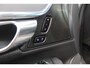 Volvo V90 B5 250PK ULTIMATE DARK MILD HYBRID | PANORAMISCH SCHUIF/KANTEL DAK | HARMAN KARDON PREMIUM AUDIO | FULL-LED ACTIVE HIGH BEAM KOPLAMPEN | LED MISTLAMPEN VOOR | POWER SEATS - BESTUURDERS- EN PASSAGIERSSTOEL ELEKTRISCHVERSTELBAAR MET GEHEUGEN, ELEKTRISCH VERSTELBARE  ZITVERLENGERS /LENDESTEUN VIERVOUDIG VERSTELBAAR | SPORTSTOELEN MET NAPPA LEER | STOEL/STUUR VERWARMING | ORREFORS KRISTALLEN POOKKNOP | ZWARTE HEMELBEKLEDING | EXTRA GETINT GLAS ACHTER | ACHTERUITRIJ CAMERA | UITKLAPBARE ZITVERHOGERS ACHTERBANK | 20" BLACK DIAMONT VELGEN | PARKEER VERWARMING MET TIMER "STANDKACHEL" | NAVIGATIE VIA GOOGLE | APPLE CARPLAY/ANDROID AUTO | PARKEERSENSOREN VOOR EN ACHTER | ELEKTRISCH BEDIENBARE ACHTERKLEP | KEYLESS ENTRY + START | DODEHOEK DETECTIE | DRAADLOZE TELEFOONLADER | ADAPTIVE CRUISE CONTROL |