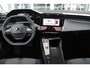 Peugeot 308 SW 1.2 Hybrid 145PK e-DCS6 ALLURE | KEYLESS ENTRY/START | DRAADLOZE APPLE CARPLAY/ANDROID AUTO | NAVIGATIE | CLIMATE CONTROL | LICHTMETALEN VELGEN 17" | LED KOPLAMPEN | 360° CAMERA | ADAPTIVE CRUISE CONTROL | DODEHOEK DETCTIE | DRAADLOZE TELEFOONLADER |