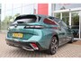 Peugeot 308 SW 1.2 Hybrid 145PK e-DCS6 ALLURE | KEYLESS ENTRY/START | DRAADLOZE APPLE CARPLAY/ANDROID AUTO | NAVIGATIE | CLIMATE CONTROL | LICHTMETALEN VELGEN 17" | LED KOPLAMPEN | 360° CAMERA | ADAPTIVE CRUISE CONTROL | DODEHOEK DETCTIE | DRAADLOZE TELEFOONLADER |