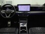Volkswagen Tiguan 1.5 eTSI 150PK R-Line DSG automaat · Panoramadak · 360°Camera + Parkeersensoren · Trekhaak · Head-up Display · Garantie tot februari 2026