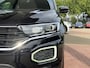 Volkswagen T-Roc 1.5 TSI 150pk DSG R-Line / Virtual Cockpit / Trekhaak afneembaar / Elek Achterklep / LED / Camera / Navigatie / 18" LMV