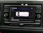Volkswagen Crafter 35 2.0 TDI 140pk L3H2 ( L2H1 ) airco, camera ,trekhaak , 3 zits