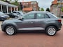 Volkswagen T-Roc 1.5 TSI High-line Business Garantie mogelijk t/m 2034