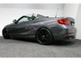 BMW 2-Serie Cabrio 218i Essential / Stoelverwarming / Windscherm / Climatronic / 19'' LMV / Parkeersensoren achter / BMW Radio Professional / Licht- & regensensor / Multimedia systeem