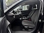Peugeot 2008 1.2 PT Allure | 130 PK | Trekhaak | Navigatie | NL-Auto | Parkeersensoren | Climate Control |