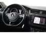 Volkswagen Tiguan 1.4 TSI Connected Series (NAVIGATIE, PARKEERSENSOREN, CLIMA, CARPLAY, GOED ONDERHOUDEN)