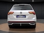 Volkswagen Tiguan 1.4 TSI eHybrid Elegance |  Pano dak | Trekhaak | Navigatie | HUD | Camera | Elektr Achterklep | IQ Light |