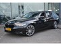 BMW 5-Serie Touring 520d Business Edition Plus | Leer | Stoelverwarming | Led pakket
