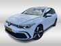 Volkswagen Golf 1.4 eHybrid 245pk DSG GTE / Panoramadak / Elec. trekhaak  / App. connect / Camera / Keyless / Alarm / Stoel en stuurverwarming V+A / Standkachel / 18'' LMV