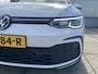 Volkswagen Golf 1.4 eHybrid GTE / Panoramadak / Elek. trekhaak  / App. connect / Camera / Keyless / Alarm / Stoel en stuurverwarming V+A / Standkachel / 18'' LMV