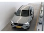 Volvo XC40 T4 211PK Plus Dark Black Pack | Voorruit verwarming | Trekhaak | PDC + 360 Camera | Adaptive Cruiscontrol | Elektrische Achterklep | Harman/Kardon Audio | Stoelgeheugen |