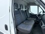 IVECO Daily 35S14 2.3 L2H2 Cruise Control Climate Control 3.5t Trekhaak Lucht geveerde stoel