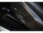 Volvo XC60 2.0 T6 Plug-in hybrid AWD Ultra Dark | Trekhaak | Adaptive cruise control | Head-up display | Harman/Kardon audio | Dode hoek detectie BLIS | Stoelverwarming voor + achter | Stuurverwarming | Elektrische stoelverstelling |