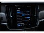Volvo V90 T6 Automaat AWD Inscription Exclusive | Panoramisch schuif-/kantel dak | Verwarmbare | Premium Audio by Harman Kardon | Verwarmbare voorstoelen en stuurwiel | Massagefunctie in de voerstoelen | Rondom zichtcamera | Geïntegreerde stoelverhogers | Verwarmbare voorruit | Alarmklasse 3