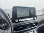Hyundai Kona Electric EV Fashion Sky 64 kWh /Apple Carplay/Android Auto/ cruise control adaptief met Stop&Go/ elektrisch glazen schuif-/kanteldak/ metaalkleur (€ 695) V7U - Surfy Blue Metallic/