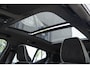 Volvo XC40 T4 Automaat Recharge Plus Bright | Panoramadak met schuif-/kantelfunctie | Premium audio by Harman Kardon | Semi elektrische trekhaak | Verwarmbare voorstoelen en stuurwiel | Verwarmbare voorruit | Apple carplay/Android auto| Adaptieve cruise control | All Season banden