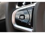 Volvo V60 T6 Plug-in hybrid AWD Plus Dark | Panoramadak met schuif-/kantelfunctie | Verwarmbare voorstoelen, achterbank en stuurwiel | Premium Audio by Bowers & Wilkins | Verwarmbare voorstoelen | 360 graden camera | 19 inch Lichtmetalen velgen | Nappa leder Open grid | Pilot Assist | Extra getint glas achter