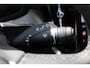 Volvo V60 T6 Plug-in hybrid AWD Plus Dark | Panoramisch Schuif-/kanteldak | 360 graden camera | Bowers & Wilkins audiosysteem | Verwarmbare voorstoelen | 19 Inch | Nappa leder Open grid | Pilot Assist | Extra getint glas achter