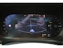 Volvo V60 T6 Plug-in hybrid AWD Plus Dark | Panoramisch Schuif-/kanteldak | 360 graden camera | Bowers & Wilkins audiosysteem | Verwarmbare voorstoelen | 19 Inch | Nappa leder Open grid | Pilot Assist | Extra getint glas achter