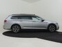 Volkswagen Passat Variant 1.4 TSI PHEV GTE Business 218pk | Panorama dak | Lederbeklding | Trekhaak | Stoelverwarming | 360 Camera | Dodehoekdetectie | 17LMV
