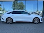 Kia ProCeed 1.6 T-GDI GT - Automaat - LED - Alcantara - Navi - Winterpakket - Camera