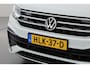 Volkswagen Tiguan 1.5 TSI R-Line DSG ACT | Pano | Elek. Trekhaak | Standkachel | IQ. Light | Camera | Stoel- Stuurverw.