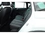 Volkswagen Tiguan 1.5 TSI R-Line DSG ACT | Pano | Elek. Trekhaak | Standkachel | IQ. Light | Camera | Stoel- Stuurverw.