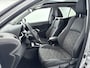 Toyota Yaris Cross 1.5 Hybrid Executive | Glazen Panoramadak | Stoelverwarming | Draadloos Telefoonlader | Trekhaak Afneembaar |