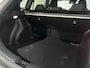 Toyota Corolla Cross Hybrid 140 Dynamic Adaptieve cruise control, navigatie Apple CarPlay/Android Auto, draadloze telefoonlader, keyless, Elektrische achterklep