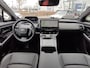 Toyota bZ4X PREMIUM 71 KWH 360° CAMERA LEDER STOEL/STUURVERW STOELVENTILATIE JBL-AUDIO EL-ACHTERKLEP WARMTEPOMP 3-FASE LADEN 150 kW 20'' LM-VELGEN