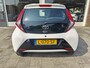 Toyota Aygo 1.0 VVT-i x-play cab