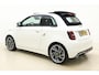 Abarth 500c Turismo 42 kWh | Navigatie | Apple Carplay/Android Auto | Leer/Alcantara | Stoel- en voorruitverwarming | Sportstoelen en -stuur