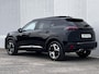 Peugeot 2008 1.2 Hybrid 145 GT / Nieuw, veel voordeel / tot 8 jaar Garantie / Elektr. schuifdak en bestuurdersstoel / Stoelverwarming / Camera 360° / Adapt. CC / Navi / Apple Carplay Android / 17" LM wielen / ook in grijs leverbaar