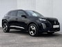 Peugeot 2008 1.2 Hybrid 145 GT / Nieuw, veel voordeel / tot 8 jaar Garantie / Elektr. schuifdak en bestuurdersstoel / Stoelverwarming / Camera 360° / Adapt. CC / Navi / Apple Carplay Android / 17" LM wielen / ook in grijs leverbaar