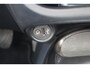 Nissan Juke 1.2-116pk DIG-T S/S N-Connecta. Erg nette en goed onderhouden hoogzitter. Afkomstig van de eerste eigenaar ! Autm. airco, metallic lak, LM wielen, camera, navigatie, telefoonvoorb., trekhaak + afn. kogel, cruise control, privacy glass etc.