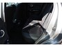 Nissan Juke 1.2-116pk DIG-T S/S N-Connecta. Erg nette en goed onderhouden hoogzitter. Afkomstig van de eerste eigenaar ! Autm. airco, metallic lak, LM wielen, camera, navigatie, telefoonvoorb., trekhaak + afn. kogel, cruise control, privacy glass etc.