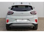 Ford Puma 1.0-125 pk EcoBoost Mild-Hybrid Titanium. Nieuw Model ! Fabrieksgarantie t/m 26-03-2029 ! Slechts 4.900km ! Stoel-, stuur- en voorraamverwarming, Side- en Lane assist, Adaptieve cruise control, Trekhaak afneembaar, LM wielen, Navigatie, telefoonvoorb.