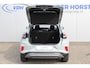 Ford Puma 1.0-125 pk EcoBoost Mild-Hybrid Titanium. Nieuw Model ! Fabrieksgarantie t/m 26-03-2029 ! Slechts 4.900km ! Stoel-, stuur- en voorraamverwarming, Side- en Lane assist, Adaptieve cruise control, Trekhaak afneembaar, LM wielen, Navigatie, telefoonvoorb.