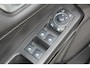 Ford Puma 1.0-125 pk EcoBoost Mild-Hybrid Titanium. Nieuw Model ! Fabrieksgarantie t/m 26-03-2029 ! Slechts 4.900km ! Stoel-, stuur- en voorraamverwarming, Side- en Lane assist, Adaptieve cruise control, Trekhaak afneembaar, LM wielen, Navigatie, telefoonvoorb.