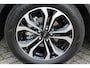 Ford Puma 1.0-125 pk EcoBoost Mild-Hybrid Titanium. Nieuw Model ! Fabrieksgarantie t/m 26-03-2029 ! Slechts 4.900km ! Stoel-, stuur- en voorraamverwarming, Side- en Lane assist, Adaptieve cruise control, Trekhaak afneembaar, LM wielen, Navigatie, telefoonvoorb.